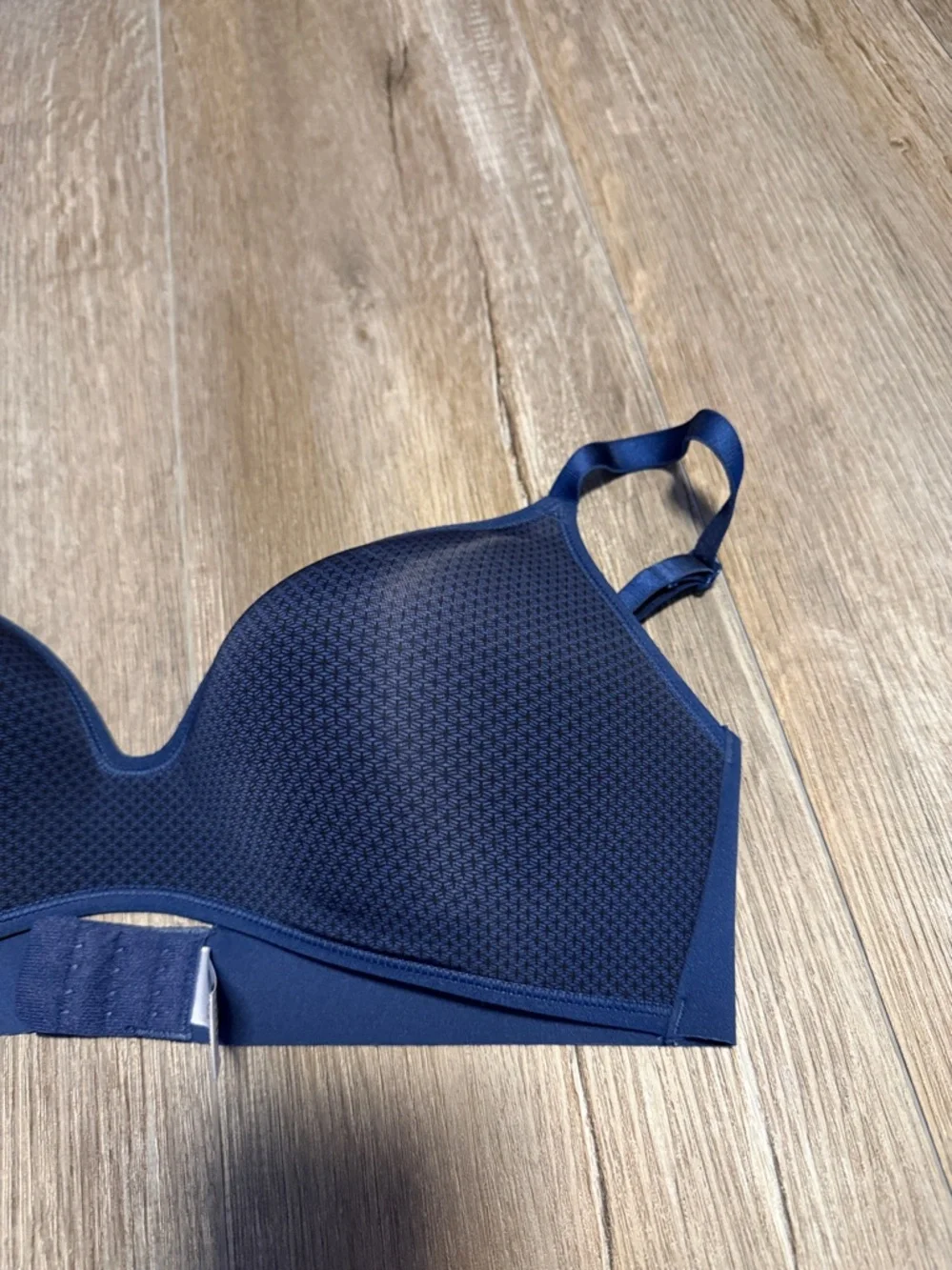 Maidenform fabric sleek