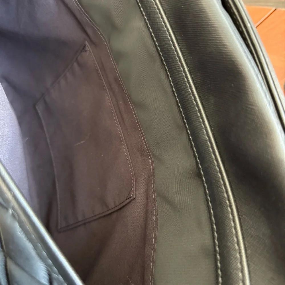 Knomo stylish durable