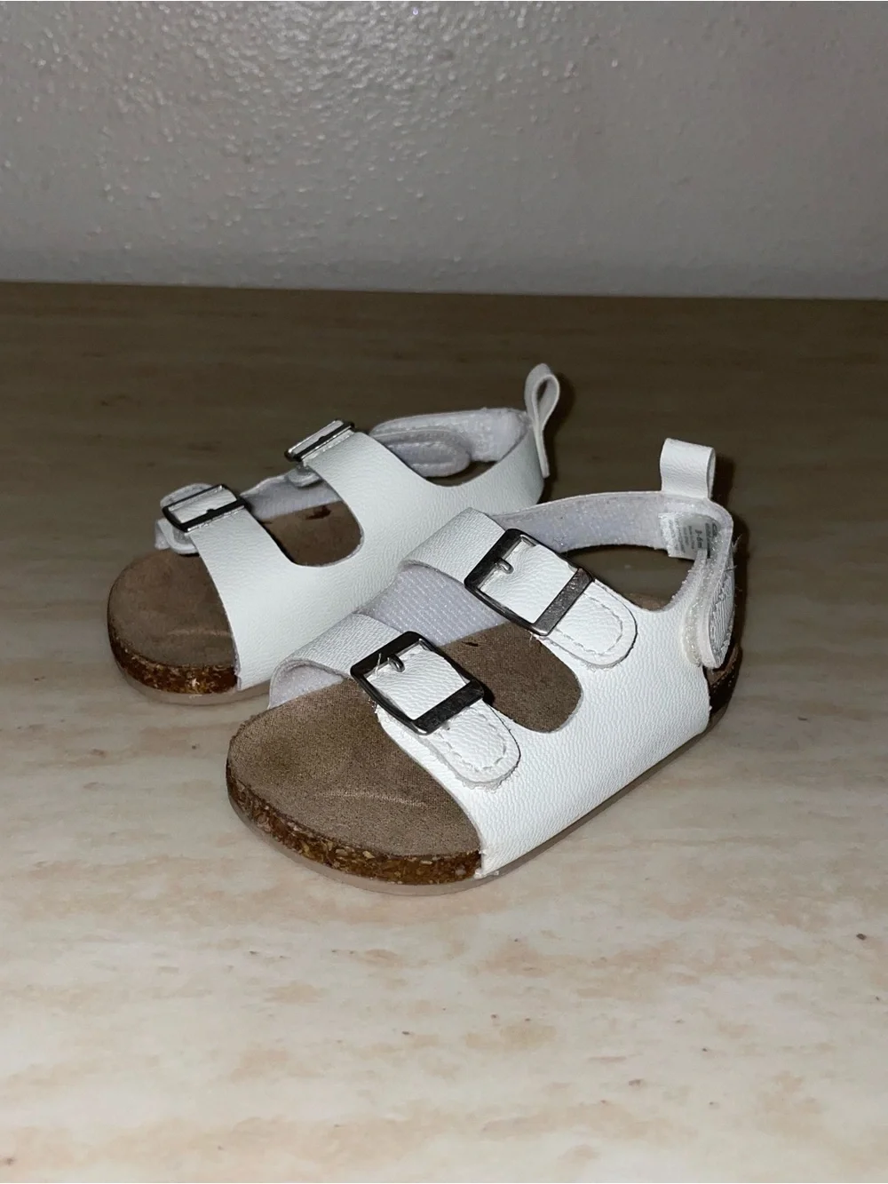 3/6m Carter’s Sandals