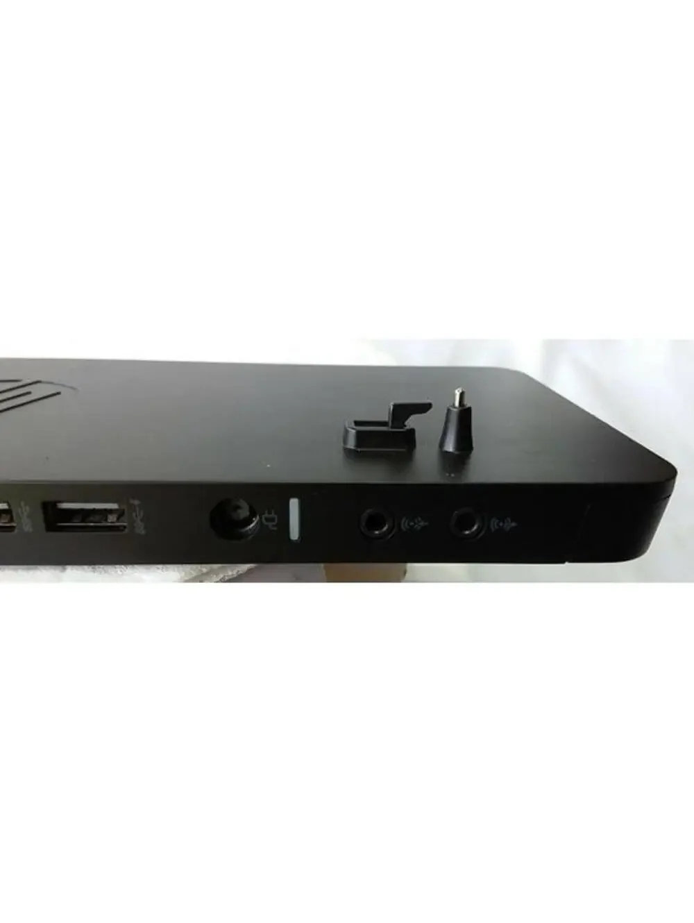 HP features dual