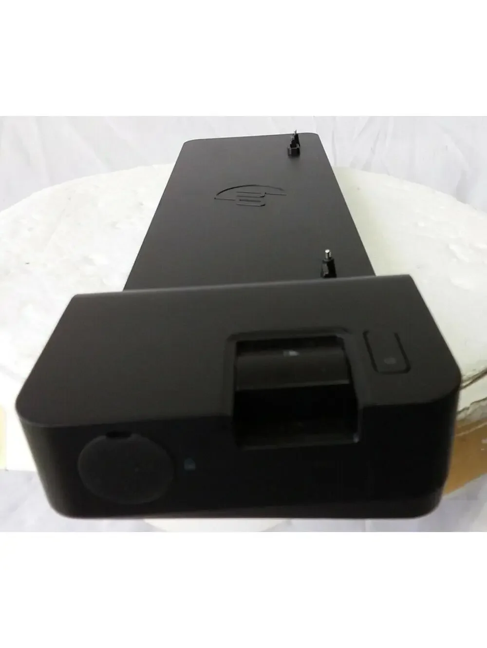 HP features dual