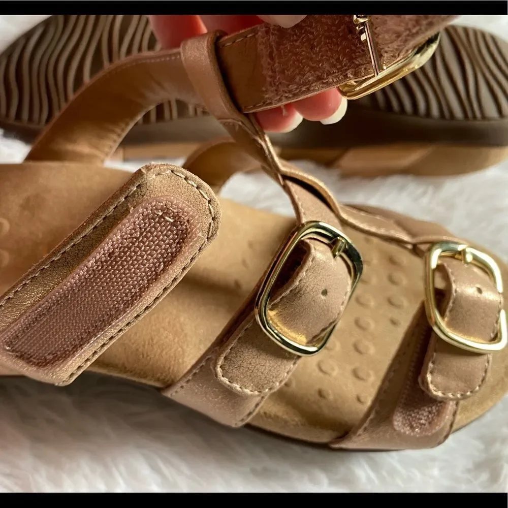 Vionic Misa Rose‎ Gold Strappy Slip on Sandals Womens Size 9 Wide