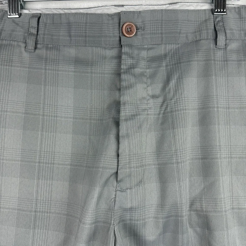 Greg Norman Collection shorts are