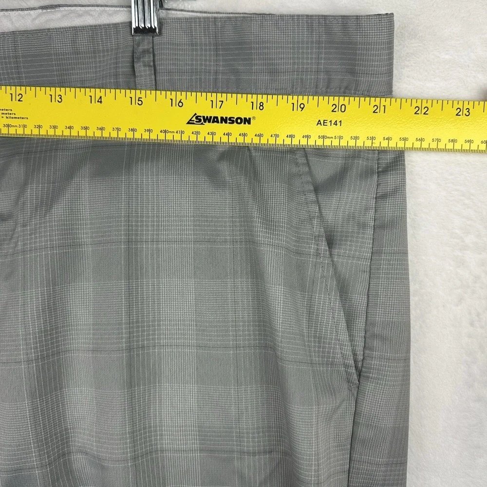 Greg Norman Collection shorts are