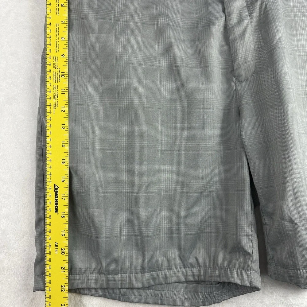 Greg Norman Collection shorts are