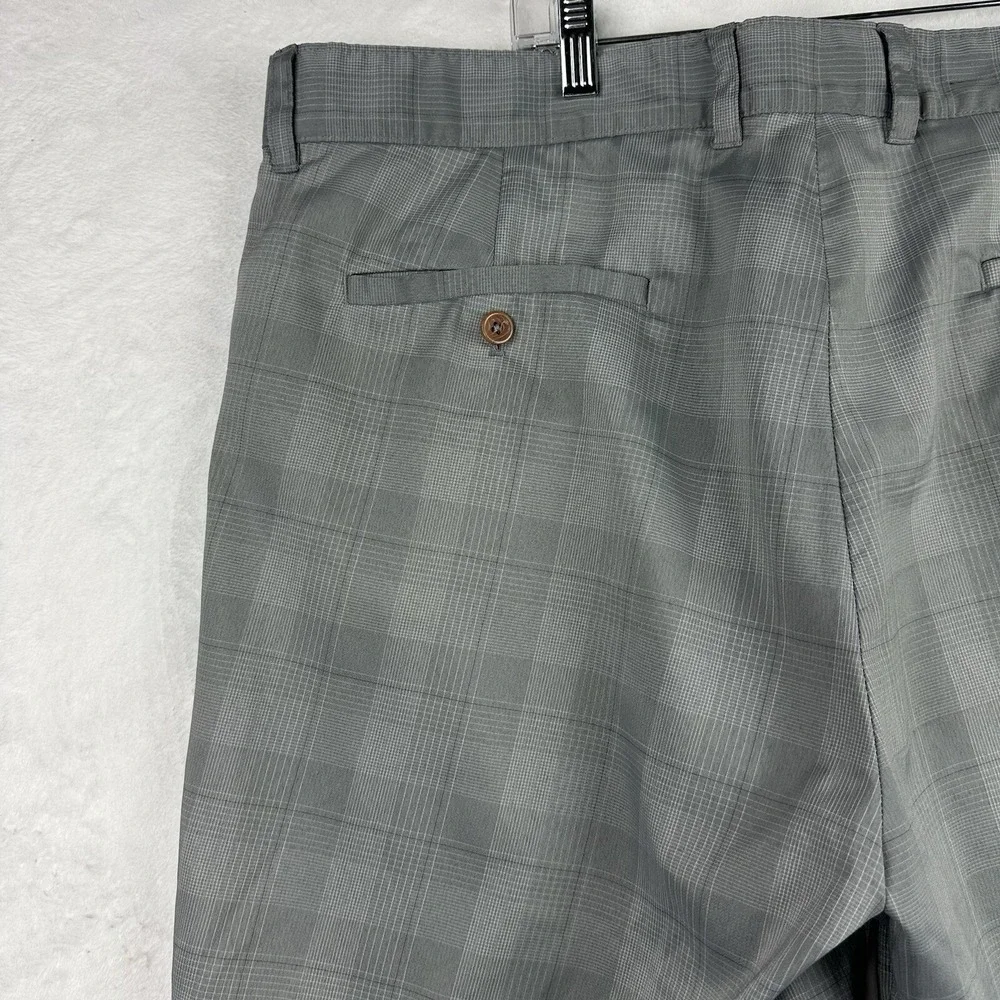 Greg Norman Collection shorts are