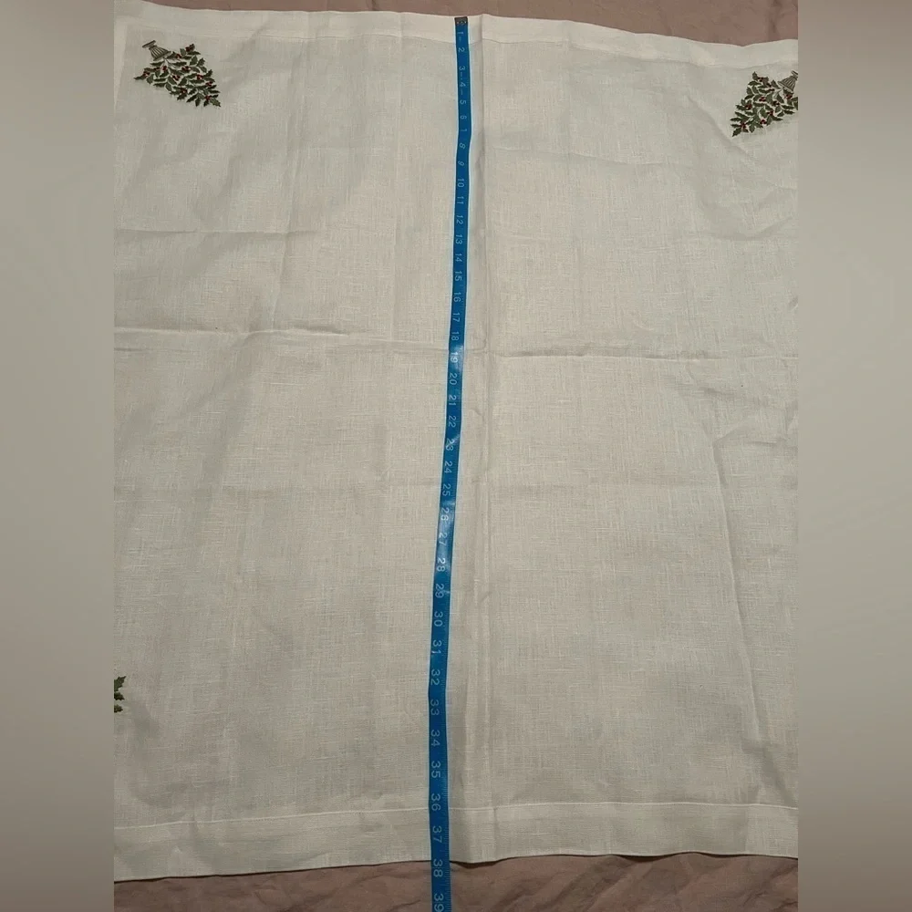 White 100% Linen Square Table Cloth Embroidered Christmas Tree Corners Italian