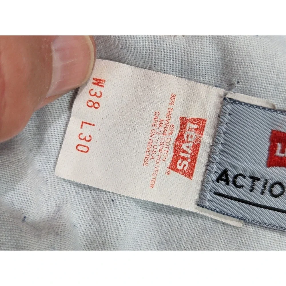 Levis levis 547