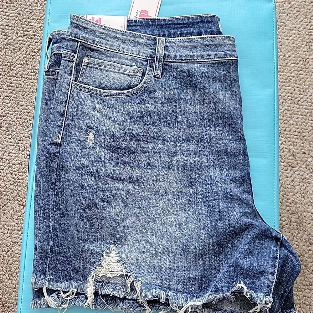 Discount Divas dd denim