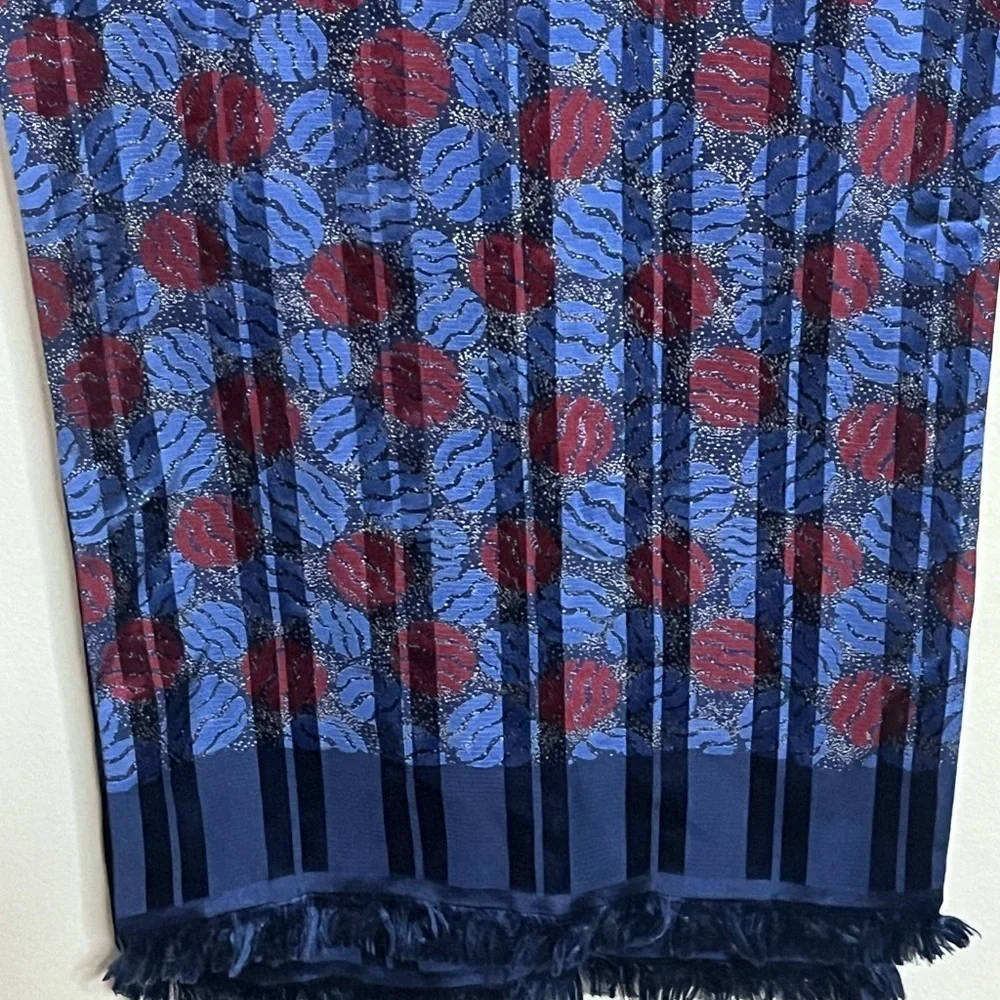 Saks Fifth Avenue small fringe