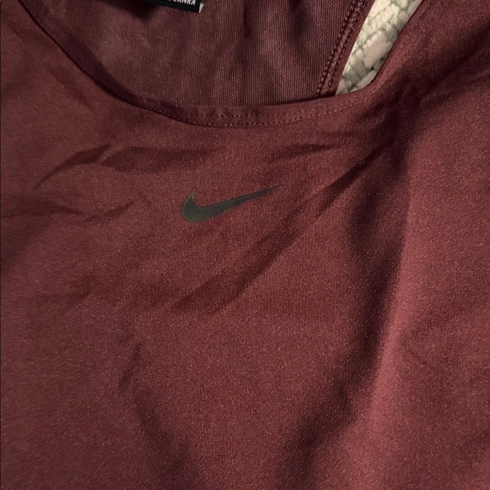 Nike women’s tank