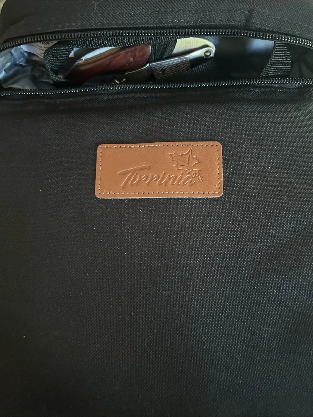 Tirrinia black durable
