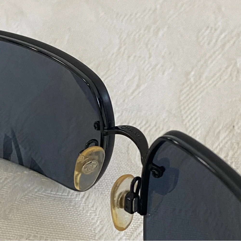 Chanel crystal CC Logo Sunglasses