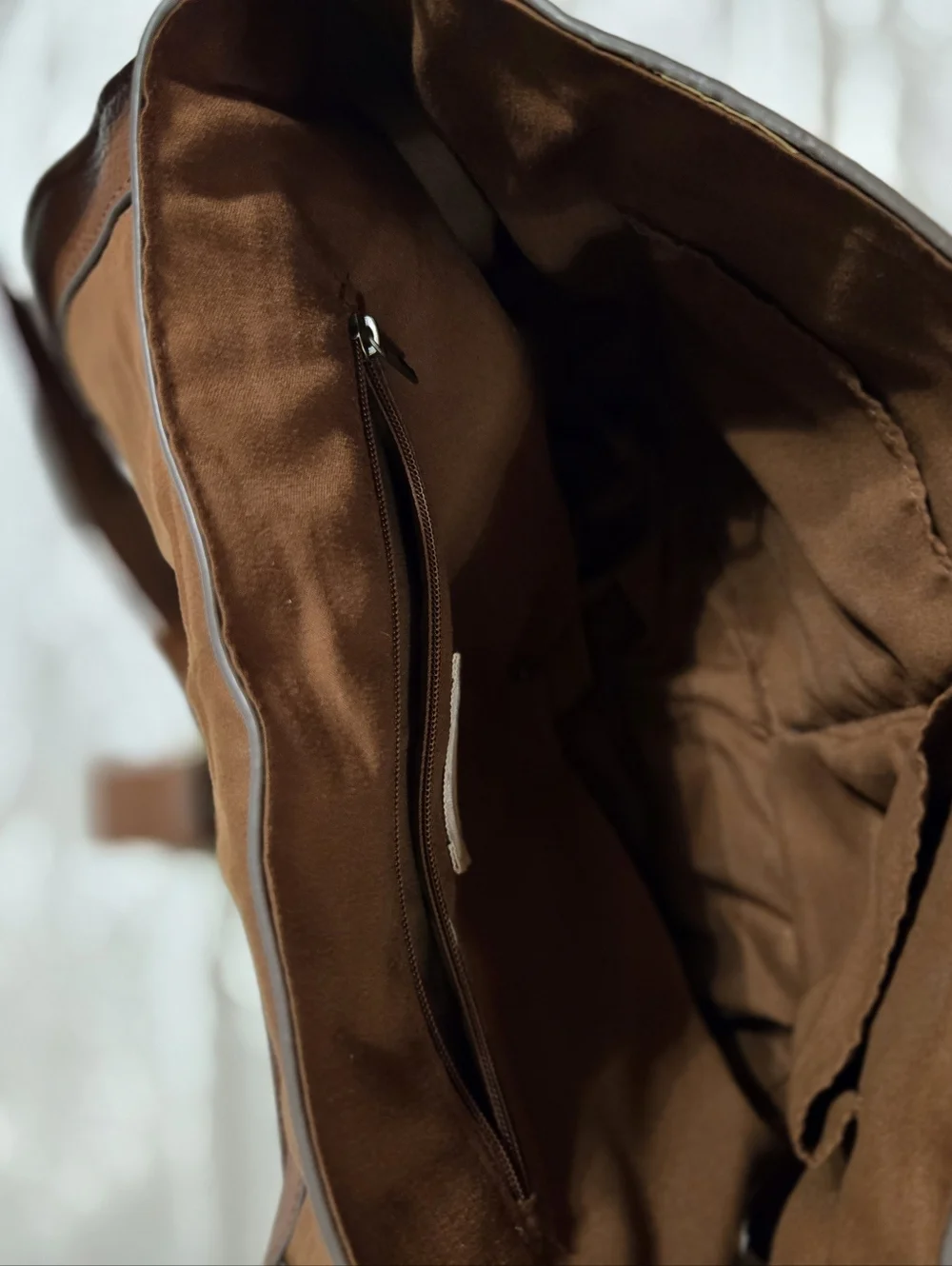 Universal Thread sleek brown