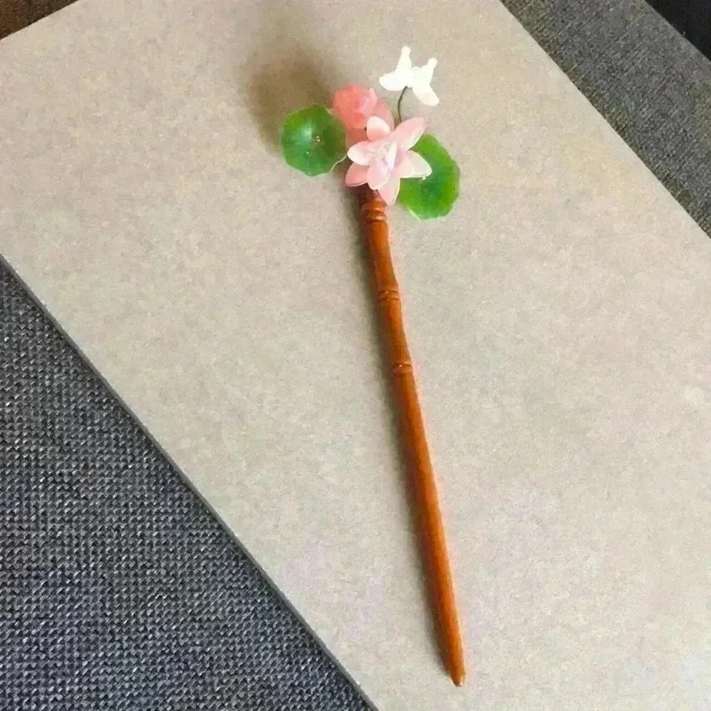 Lotus🪷 Wooden Hairpin