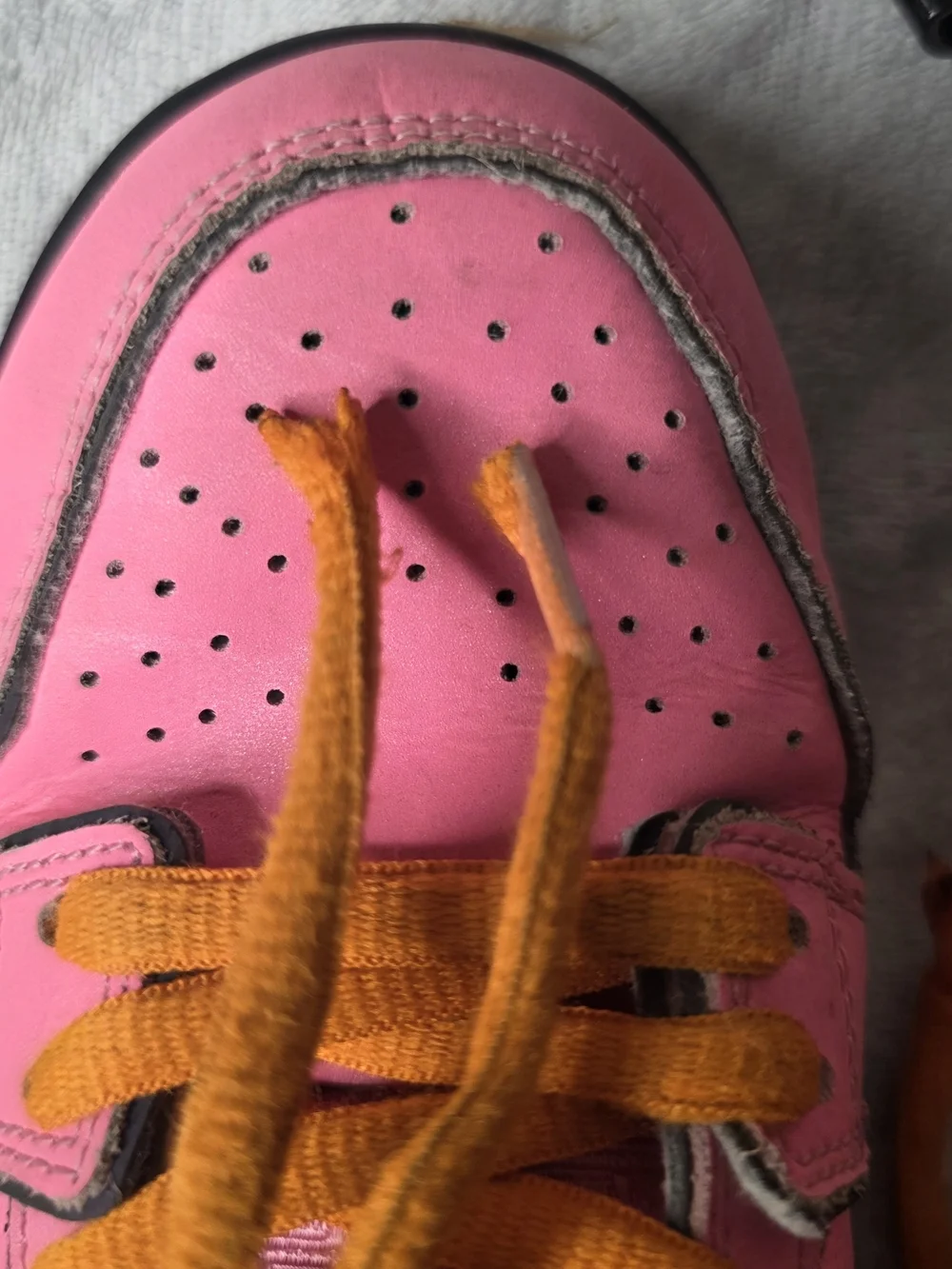 Nike vibrant pink