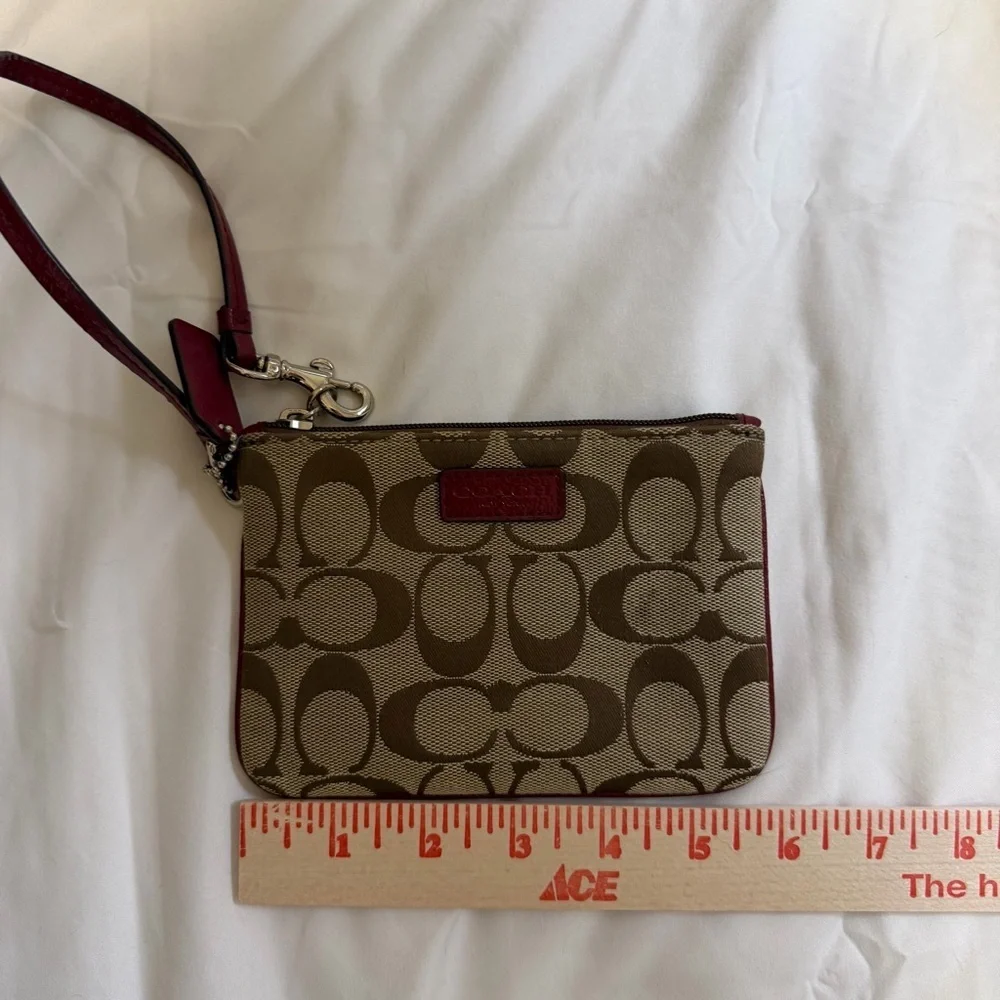 Coach authentic signature