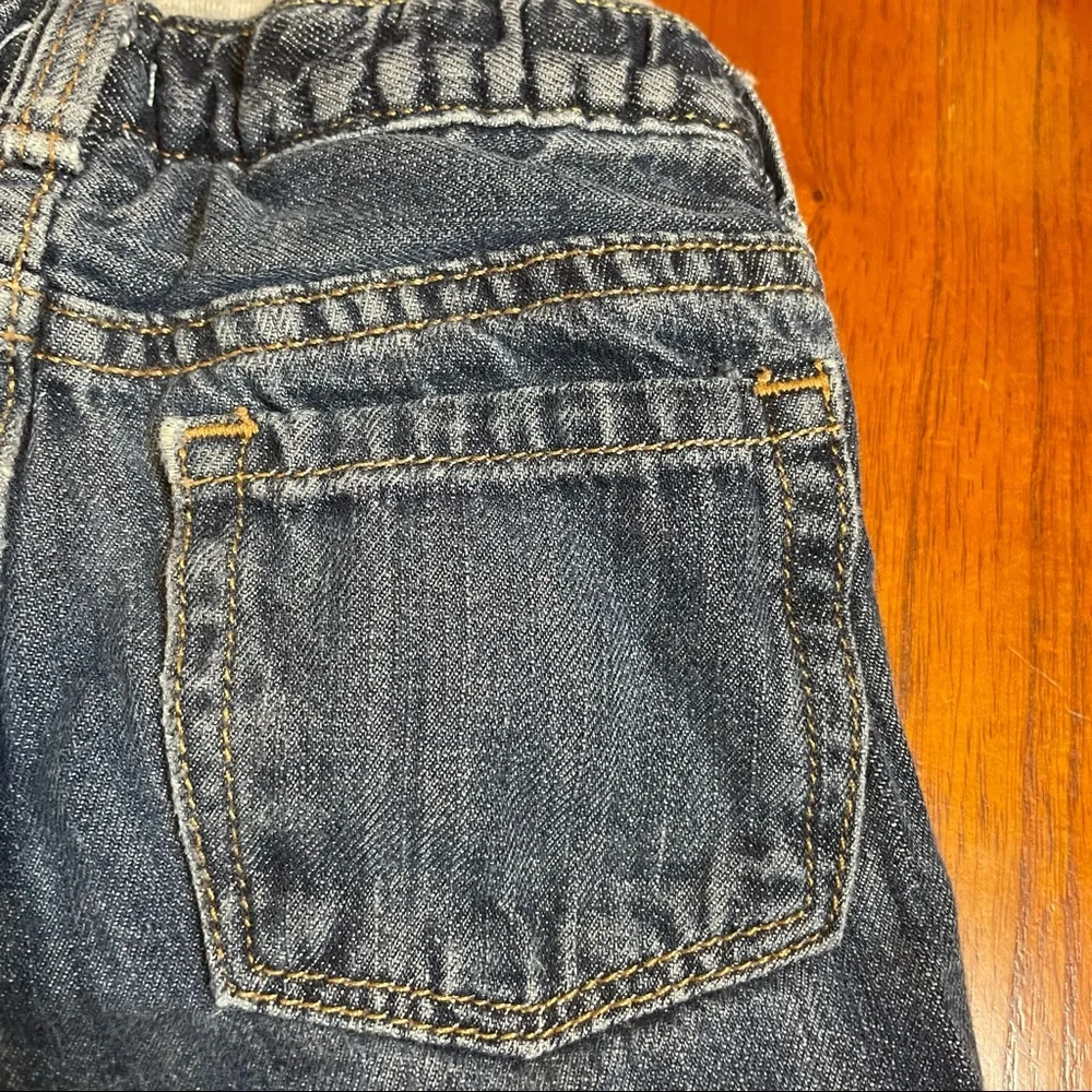 GAP baby lined