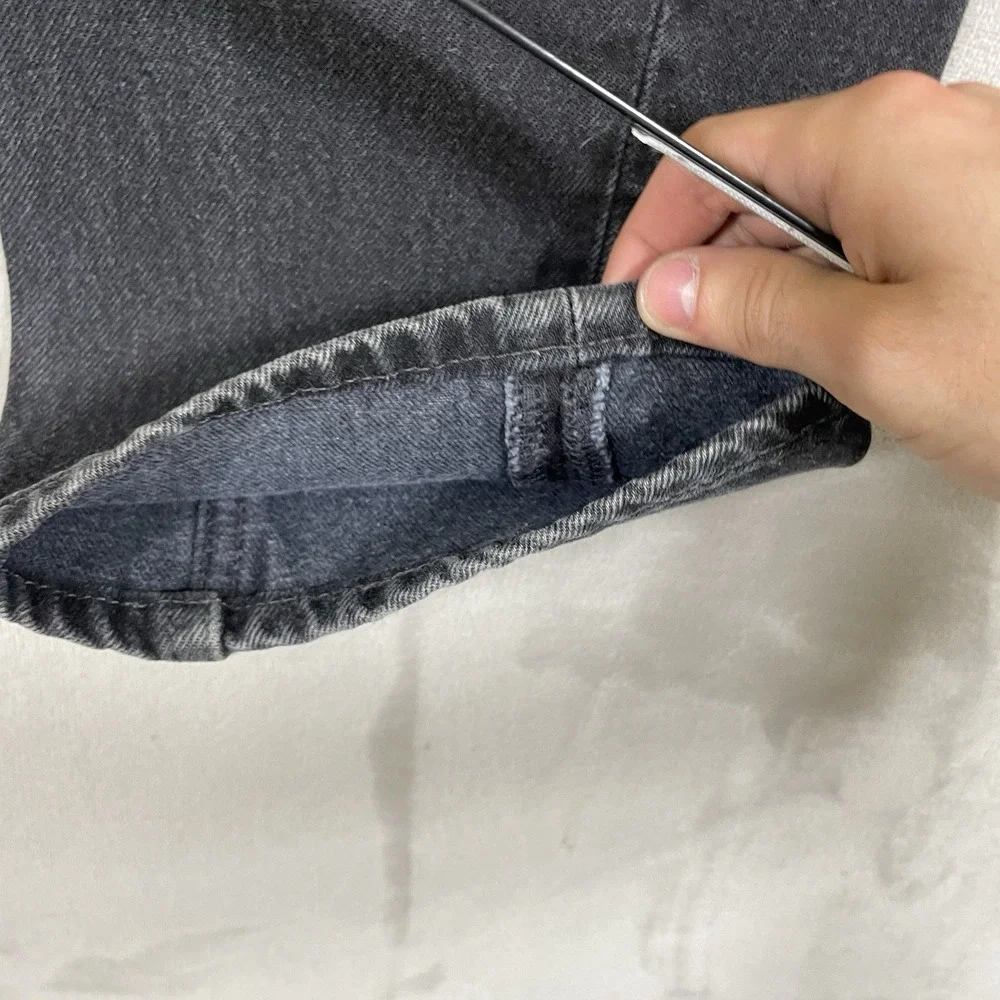 Levis item excellent