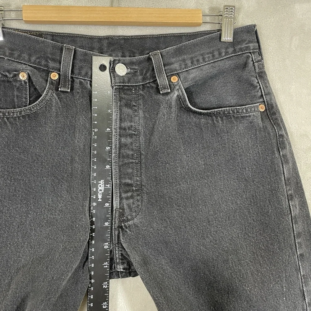 Levis item excellent