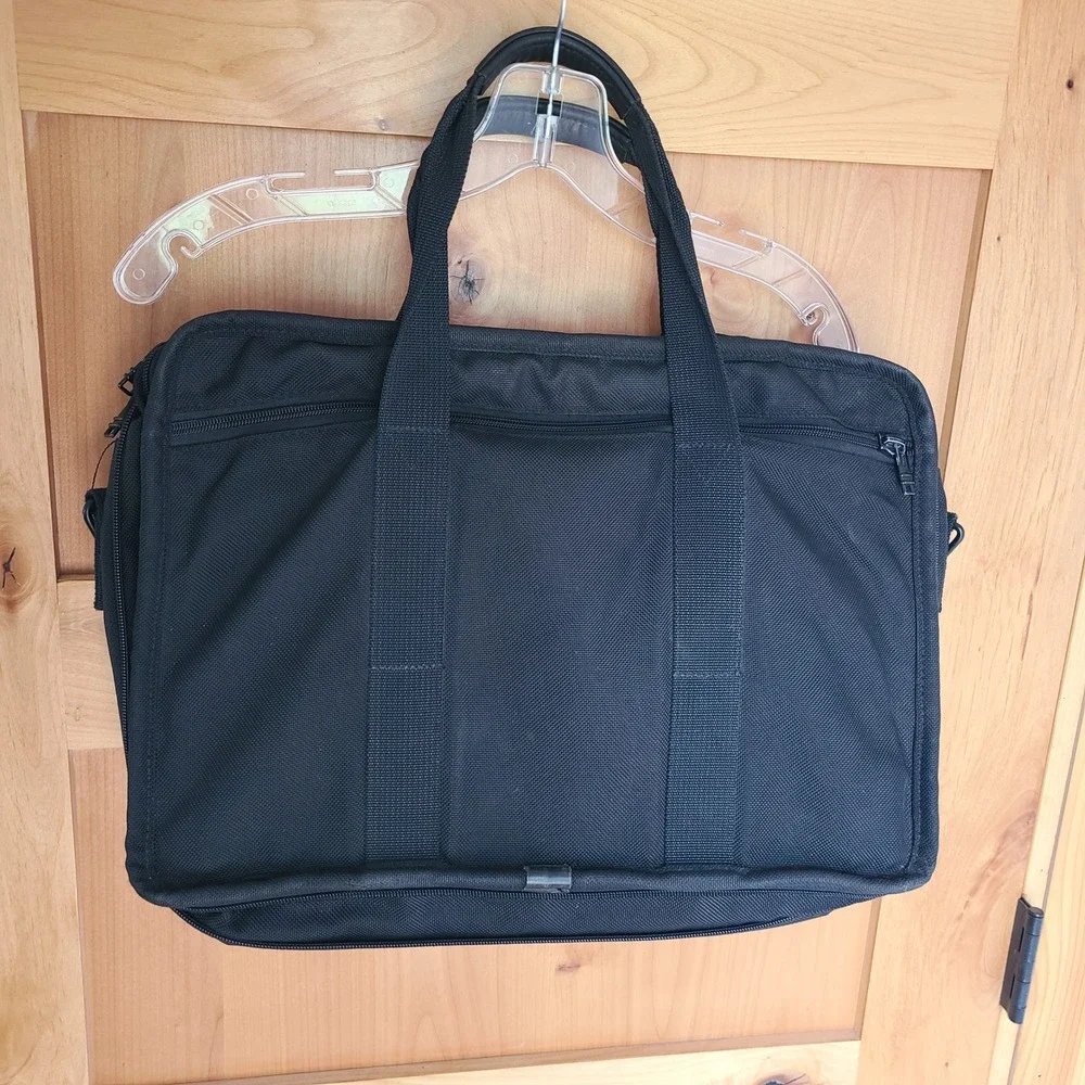 Tumi closet business office
