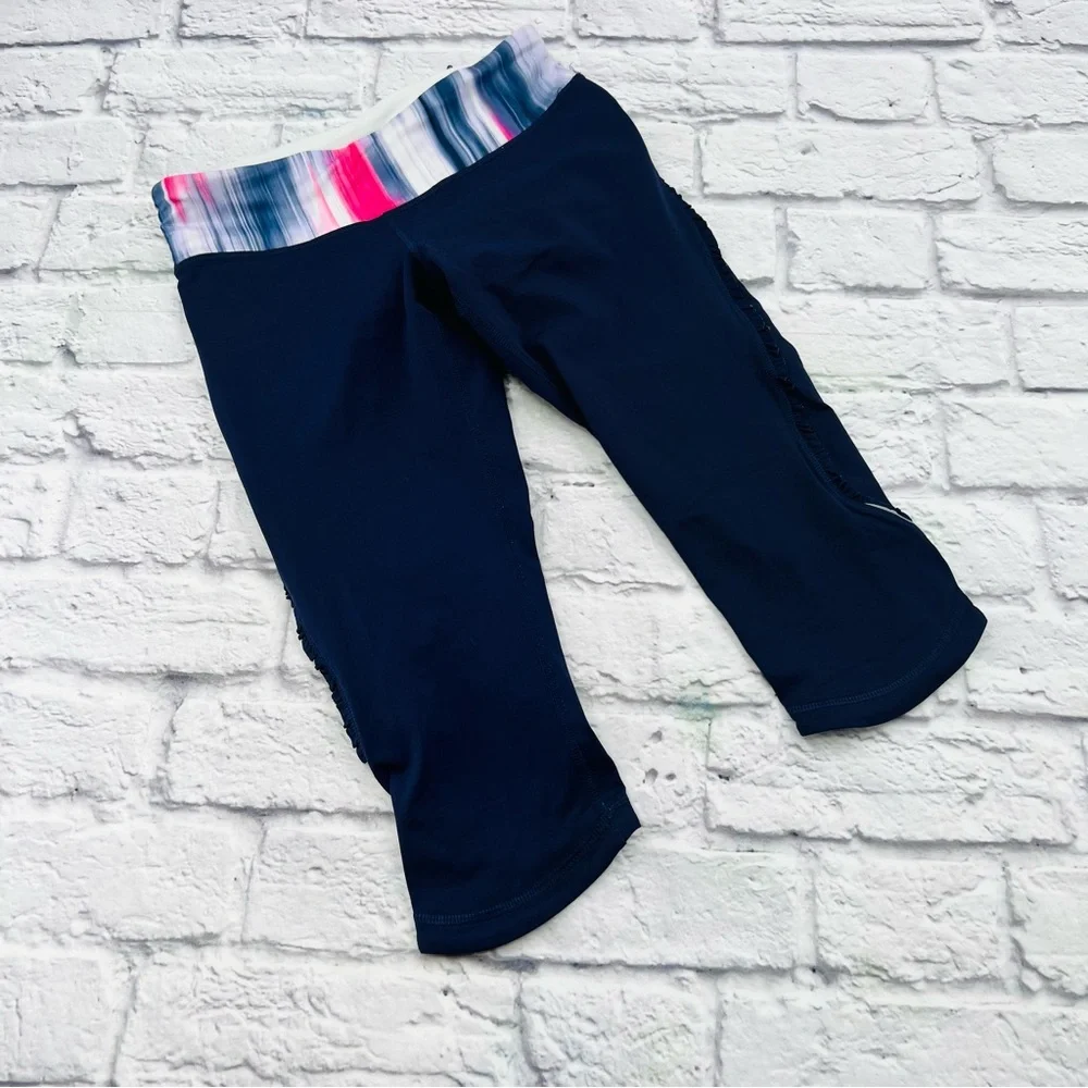 Lululemon Sun sprinter Crop Pants Leggings Deep Indigo / Pow Pink Size 4 Yoga