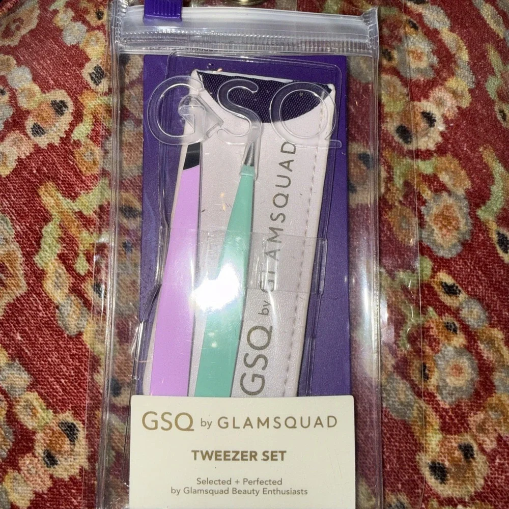 GSQ‎ BY GLAMSQUAD TWEEZER SET FOR BROWS - BRAND NEW IN PACKAGE
