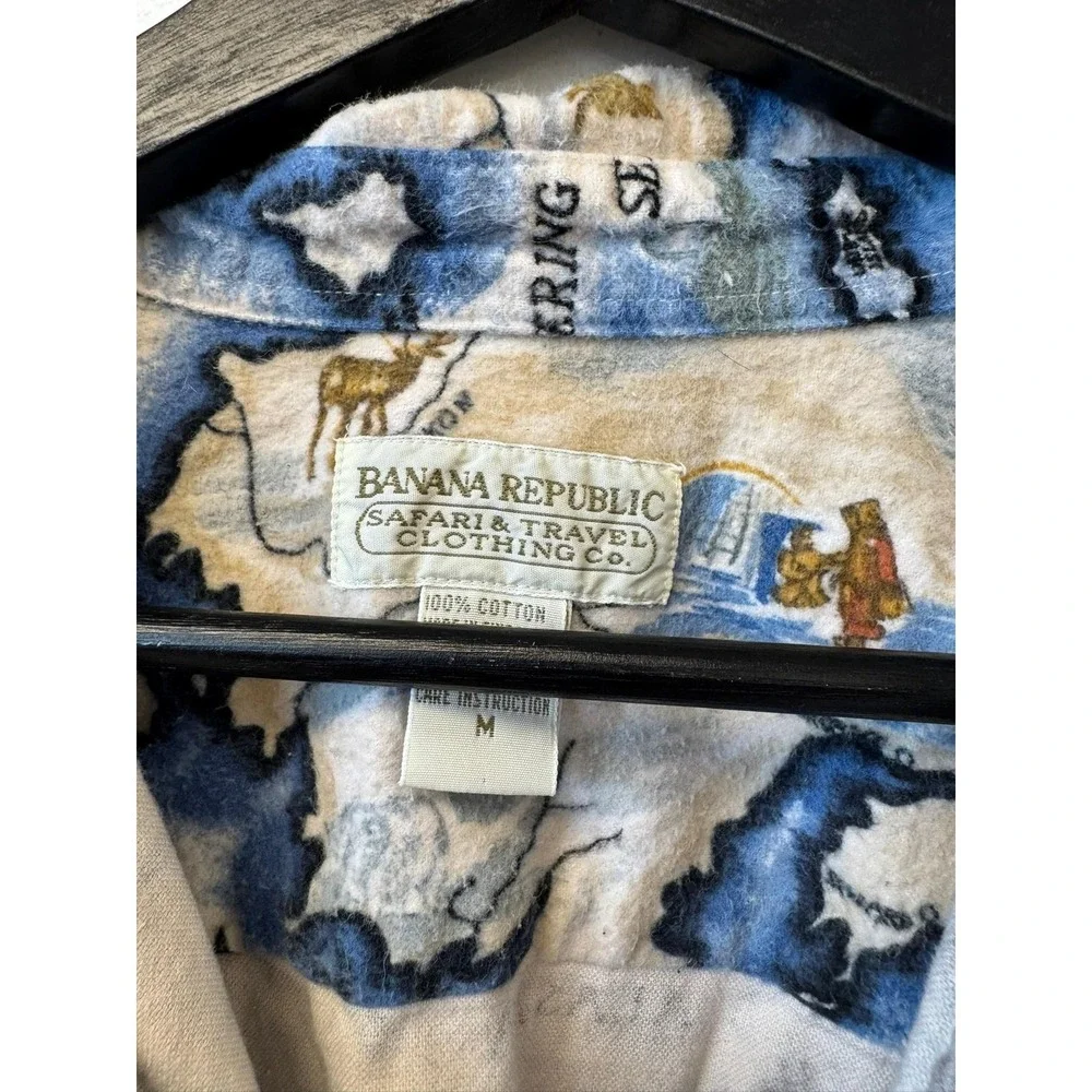 Banana Republic brand banana