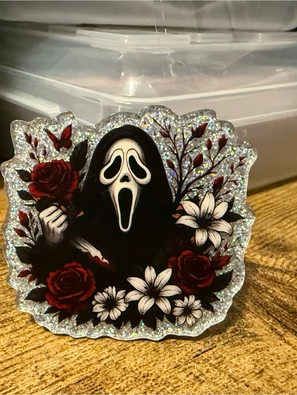 N/A popsocket featuring