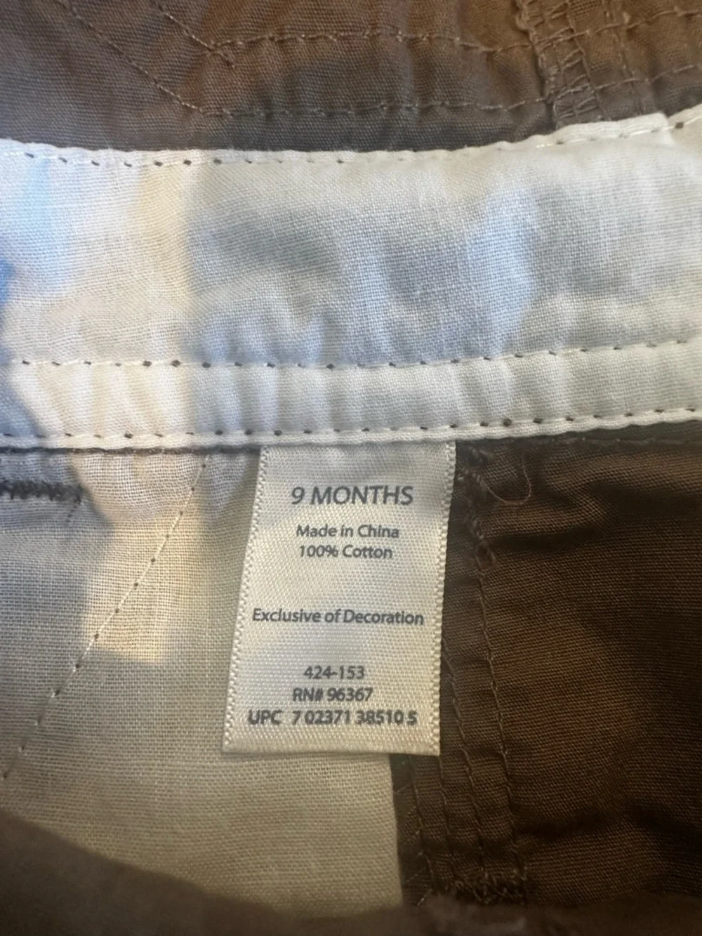 OshKosh B'gosh Baby Boy Brown Shortall with Orange Crab and Beach Patch Size 9M