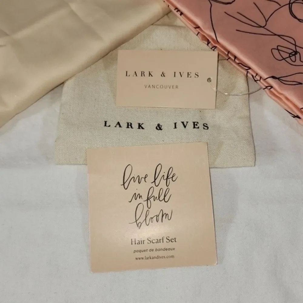 New‎ with Tag Lark & Ives Hair Scarf Set