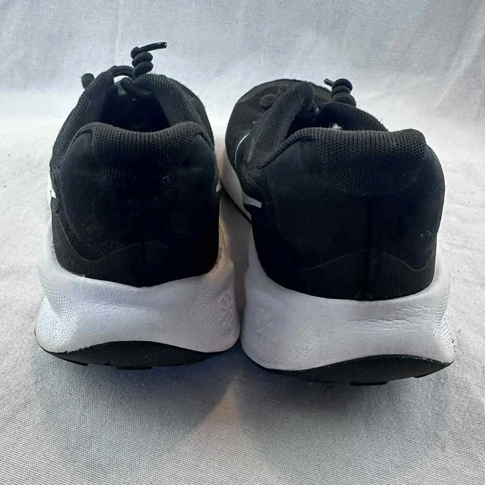 Nike lightweight breathable