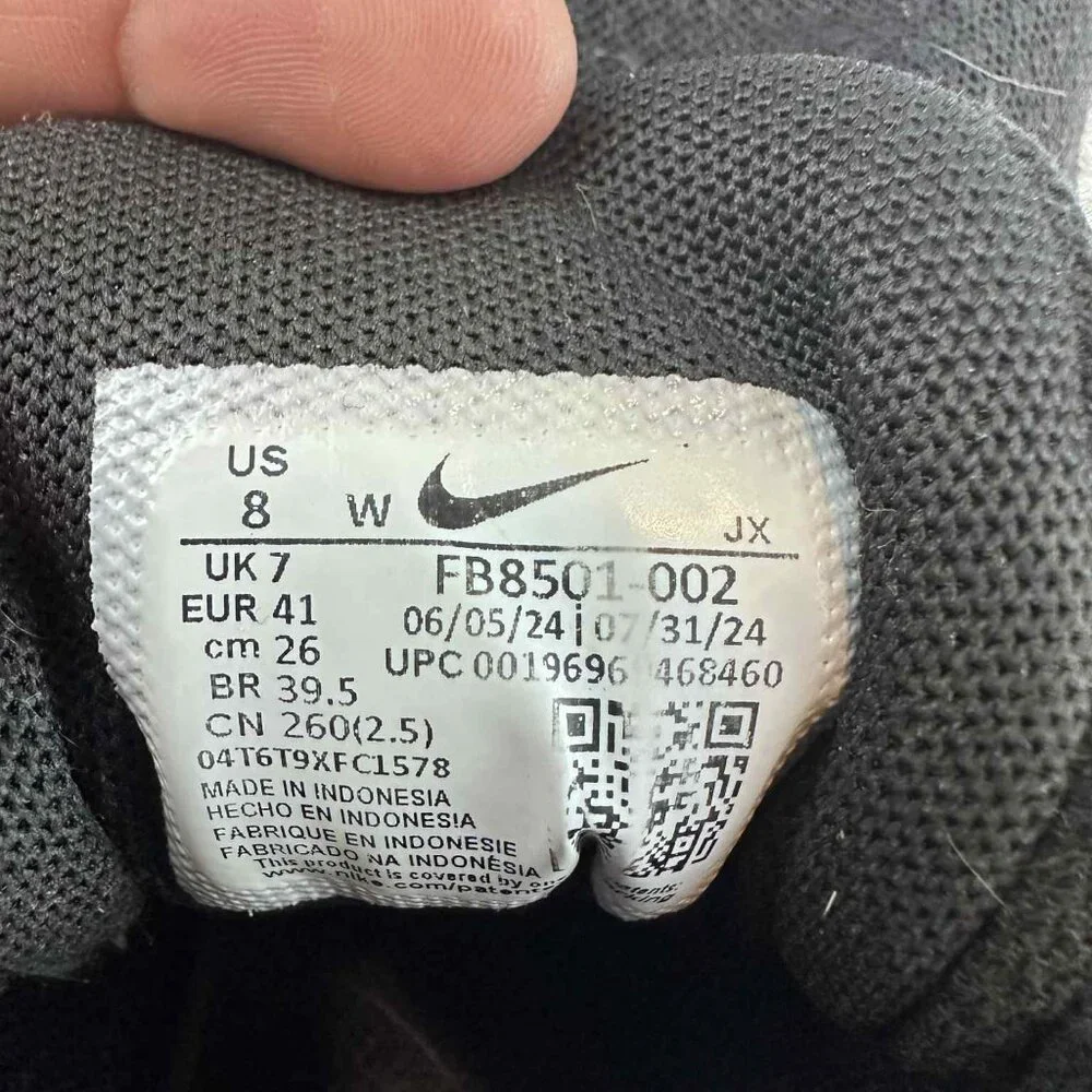 Nike lightweight breathable