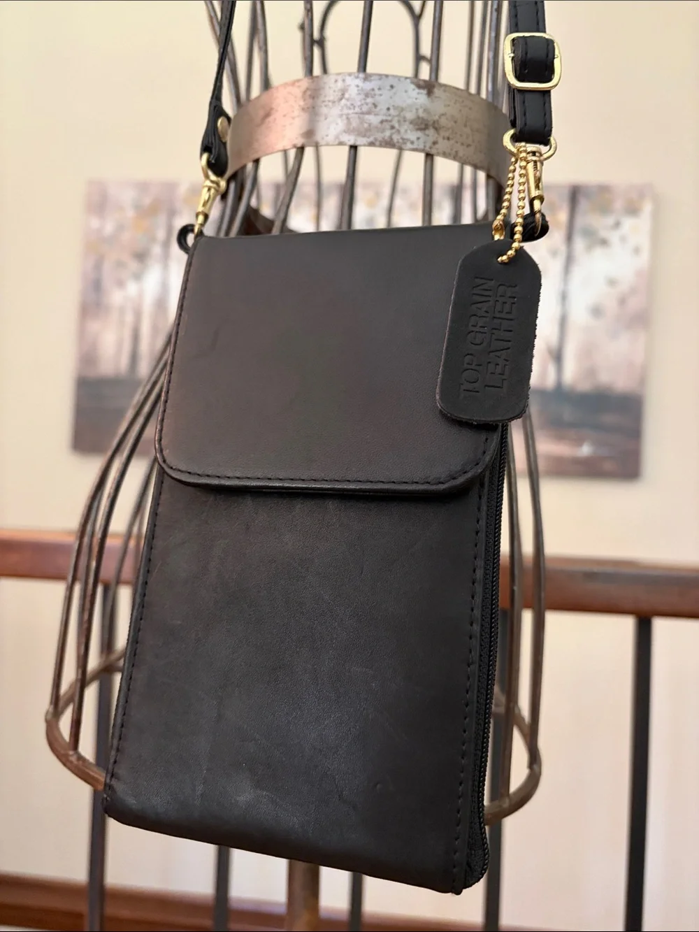 N/A sleek black