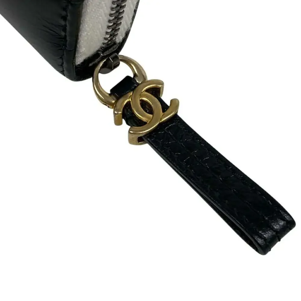 CHANEL authentic black