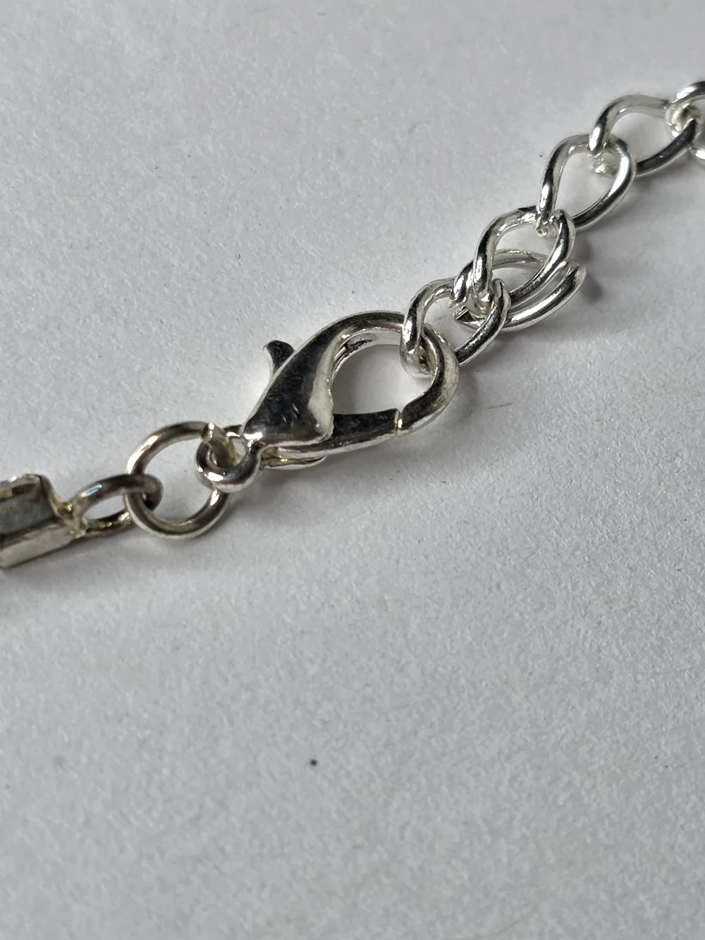 90s style Rhinestone Drop V-Front Necklace - Silver Tone gradual size bling