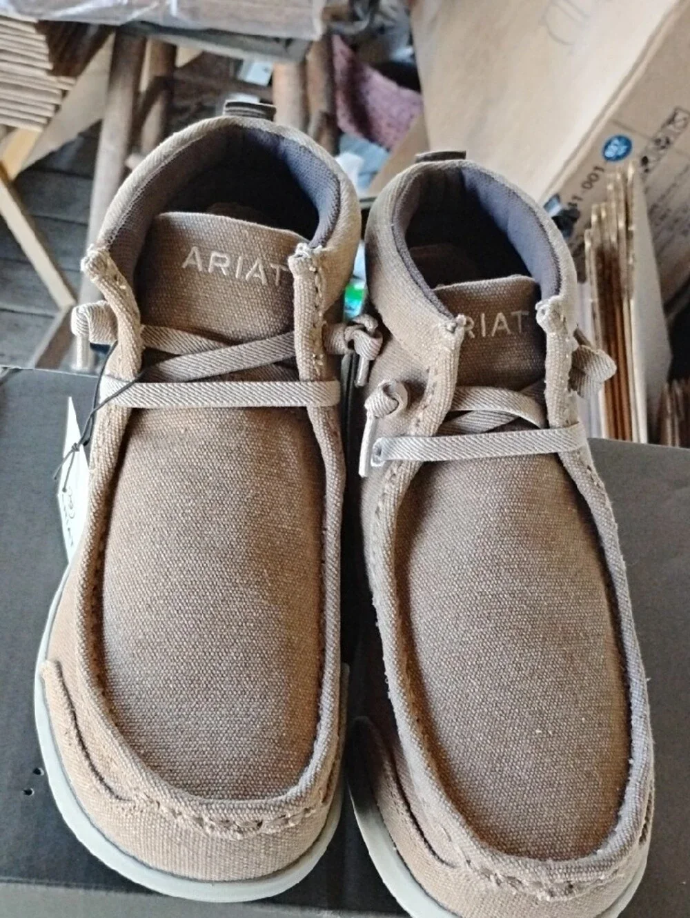 Ariat casual chukka