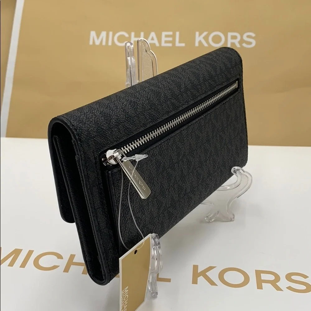 MICHAEL KORS JET SET TRAVEL LG TRIFOLD BLACK