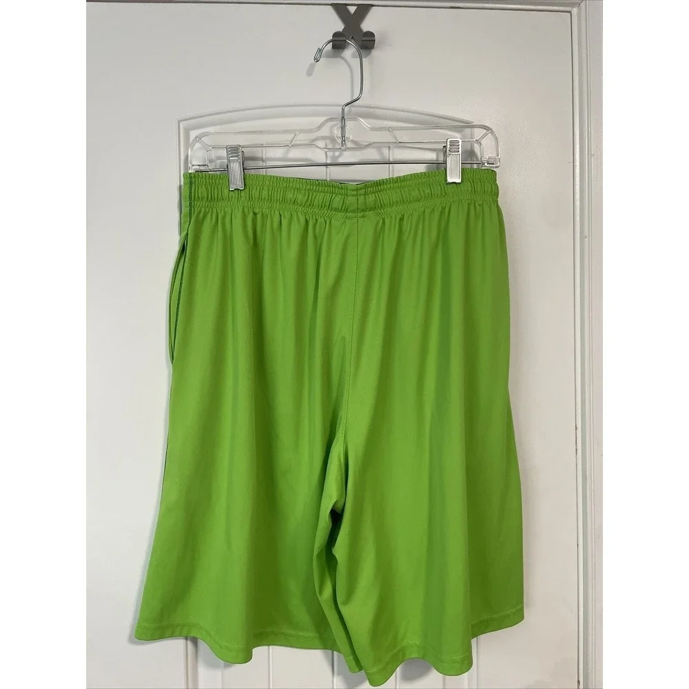 Under Armour athletic men