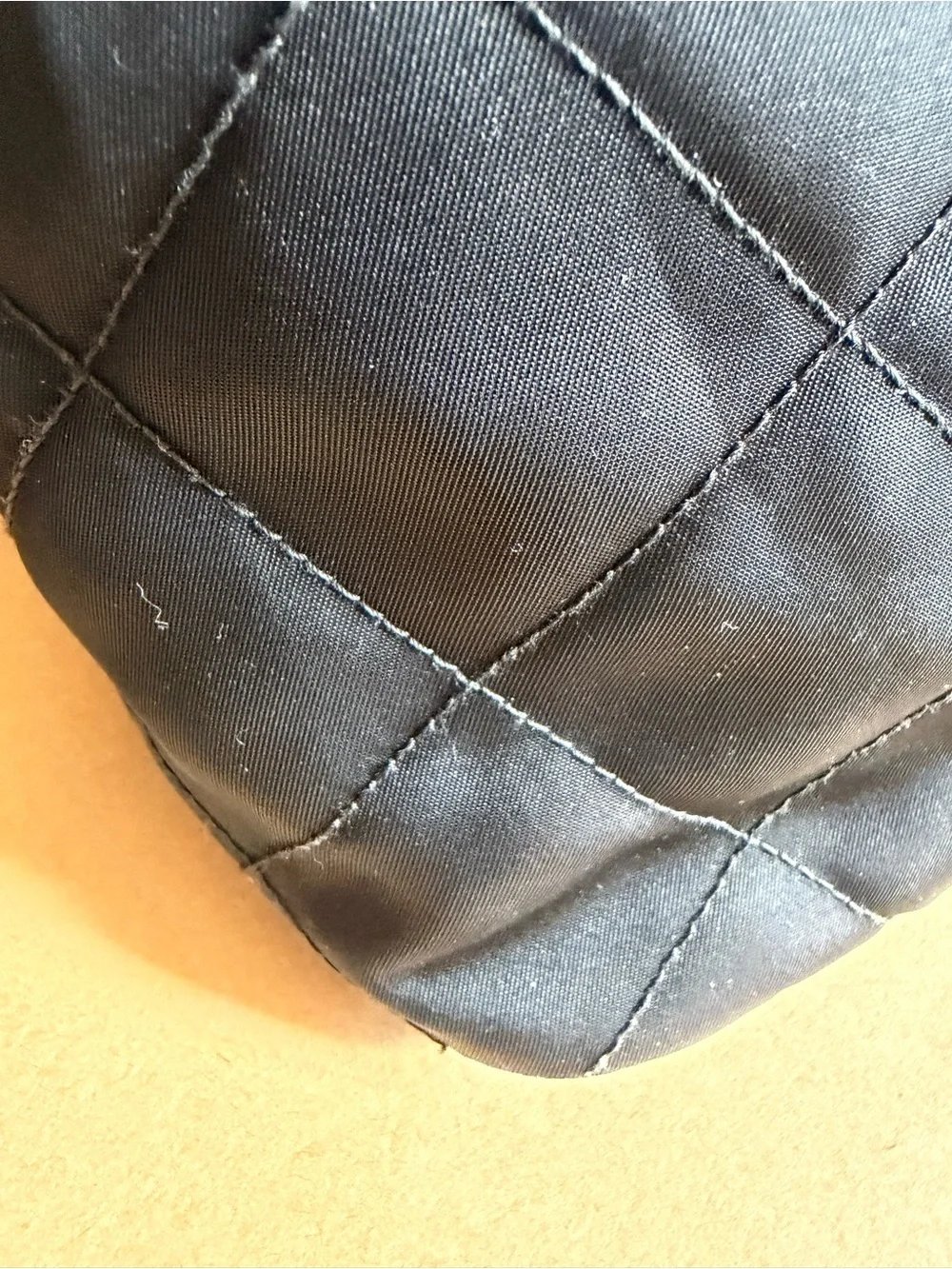 Prada handle 26 nylon
