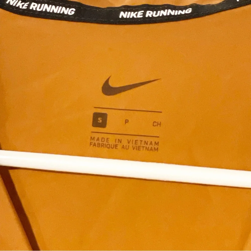 Nike lightweight jacket