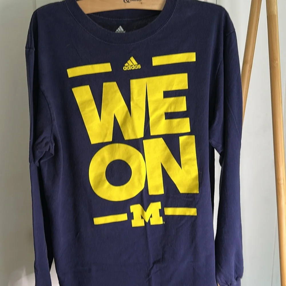 Michigan  Adidas‎ Graphic Long Sleeve Shirt size large
