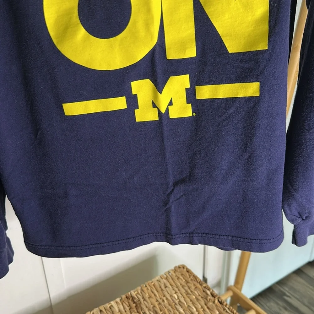 Michigan  Adidas‎ Graphic Long Sleeve Shirt size large