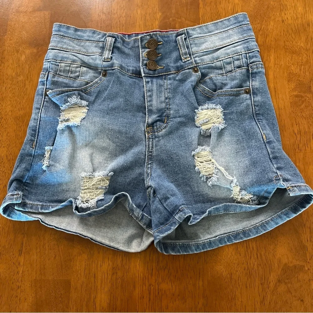 Vince stylish distressed