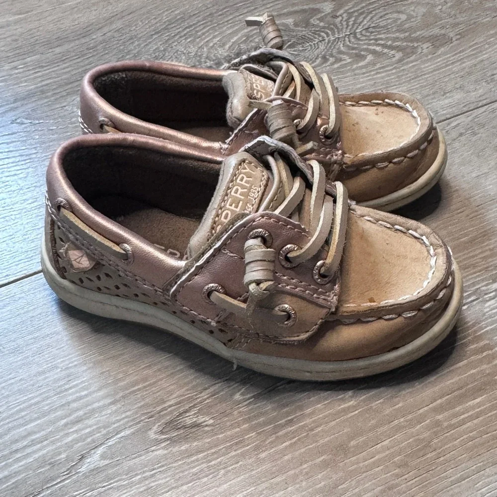 Sperry songfish jr