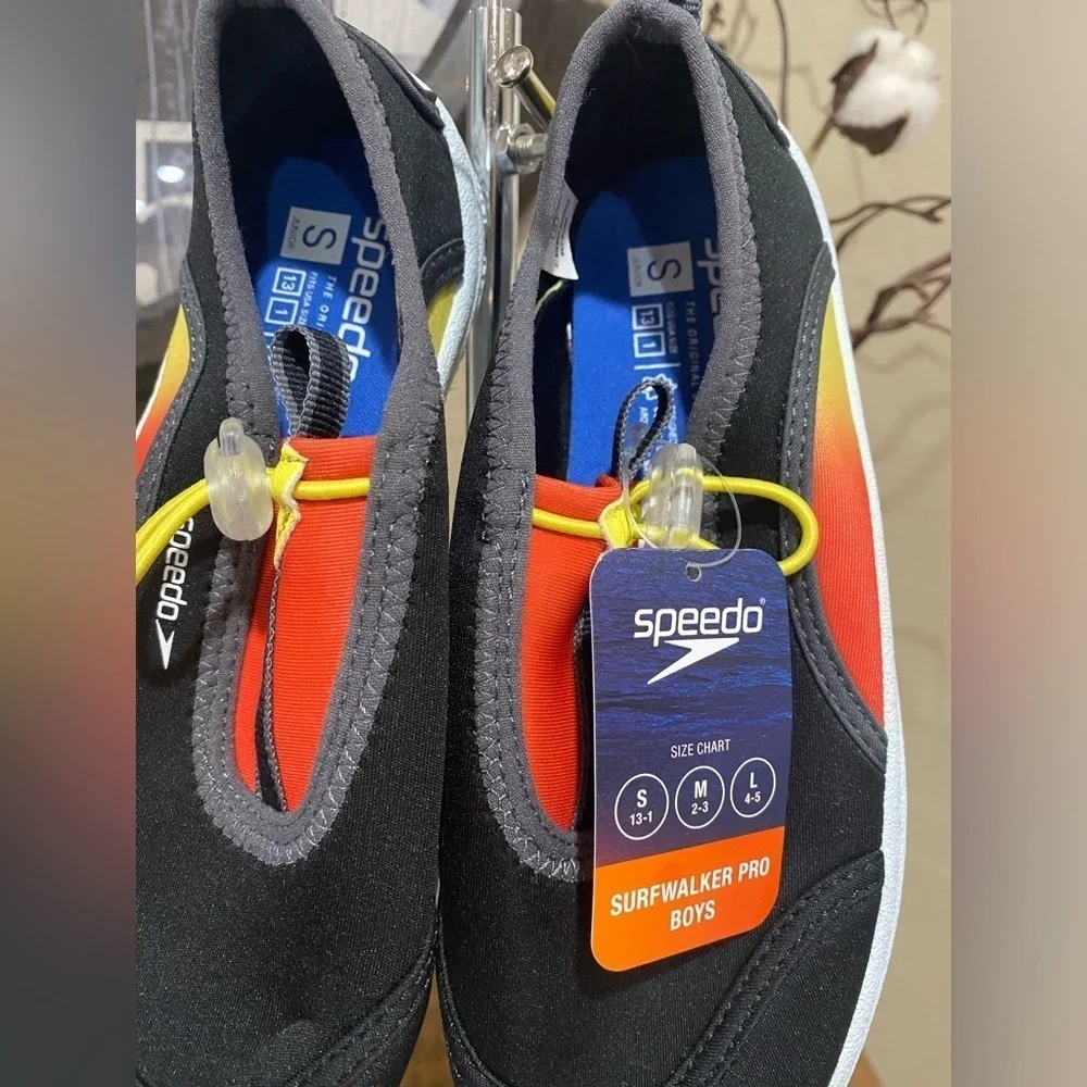 Speedo surfwalker pro