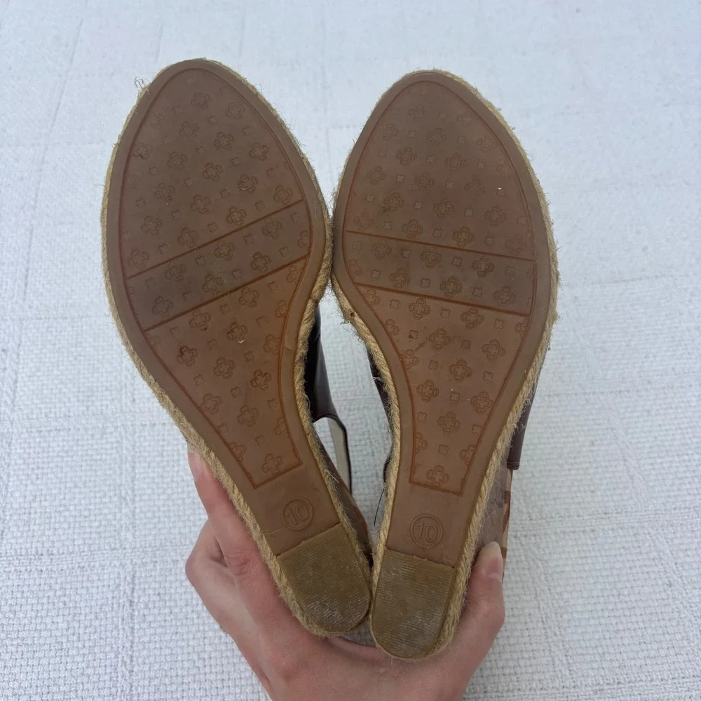 Etienne Aigner women 10