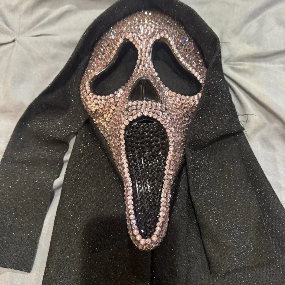 Ghost Face Pink Bling Spirit Halloween Scream Mask New‎ Without Tags