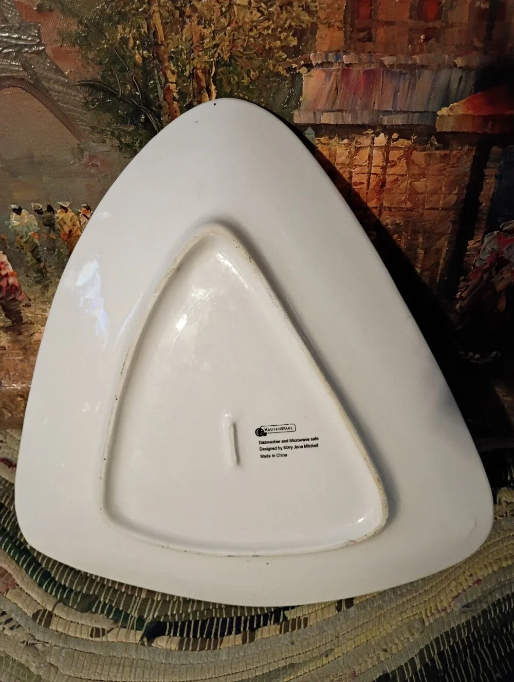 Hausenware 🍾hausenware🍷triangular ceramic