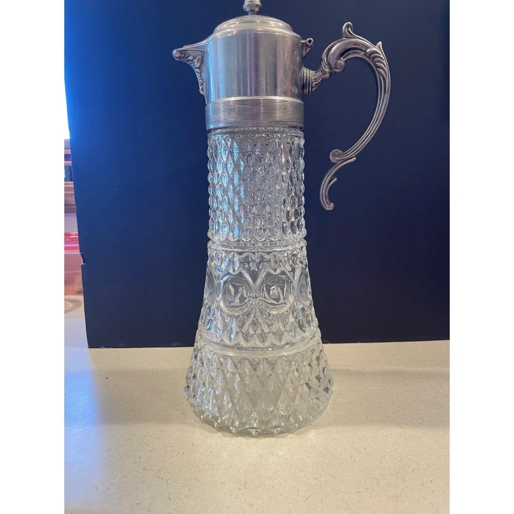 Unbranded crystal claret